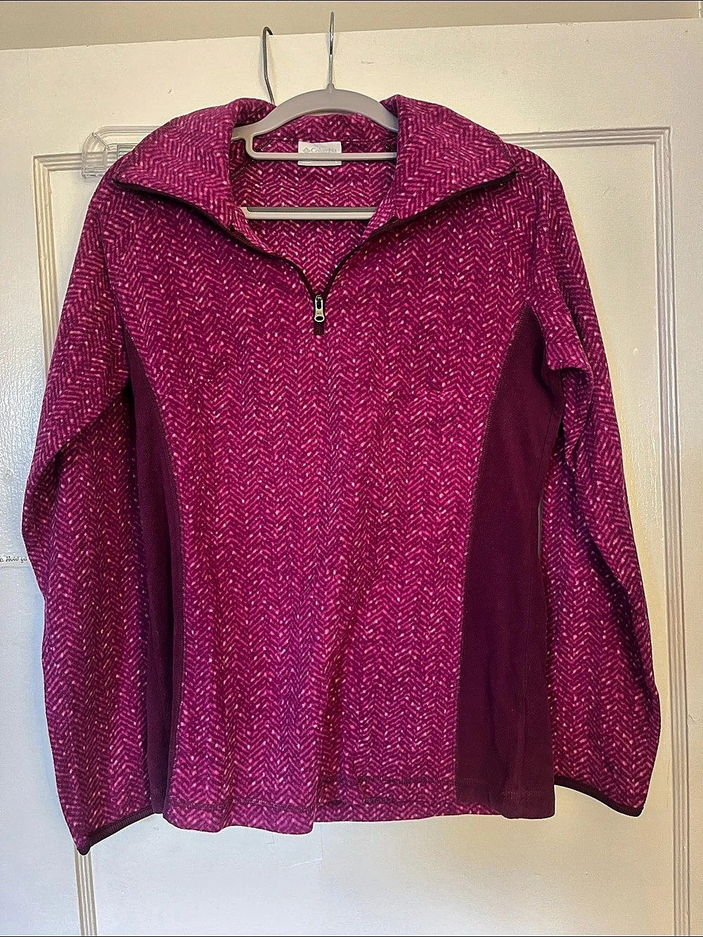 Columbia Geometric Fleece Pullover in Pink & Purple Large